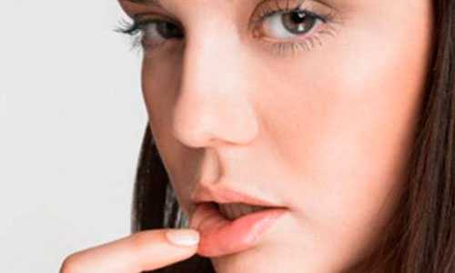 Простуда на губах: лечение в домашних условиях,