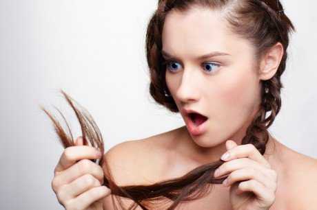 Почему выпадают волосы после родов