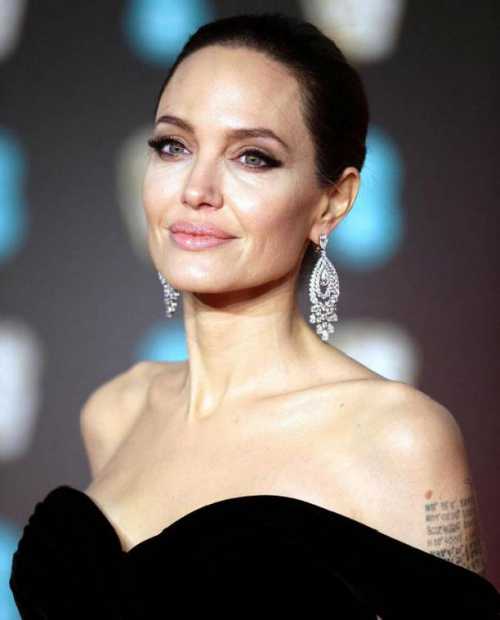 Анджелина Джоли увлеклась молодым коллегой